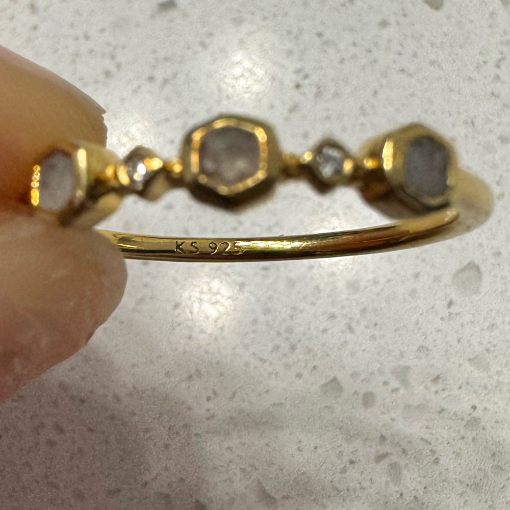 Kendra Scott Davie 18k Gold Trio Band Ring in Rainbow Moonstone Size 9 - Picture 6 of 6